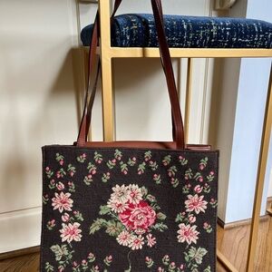 Vintage needlepoint handbag